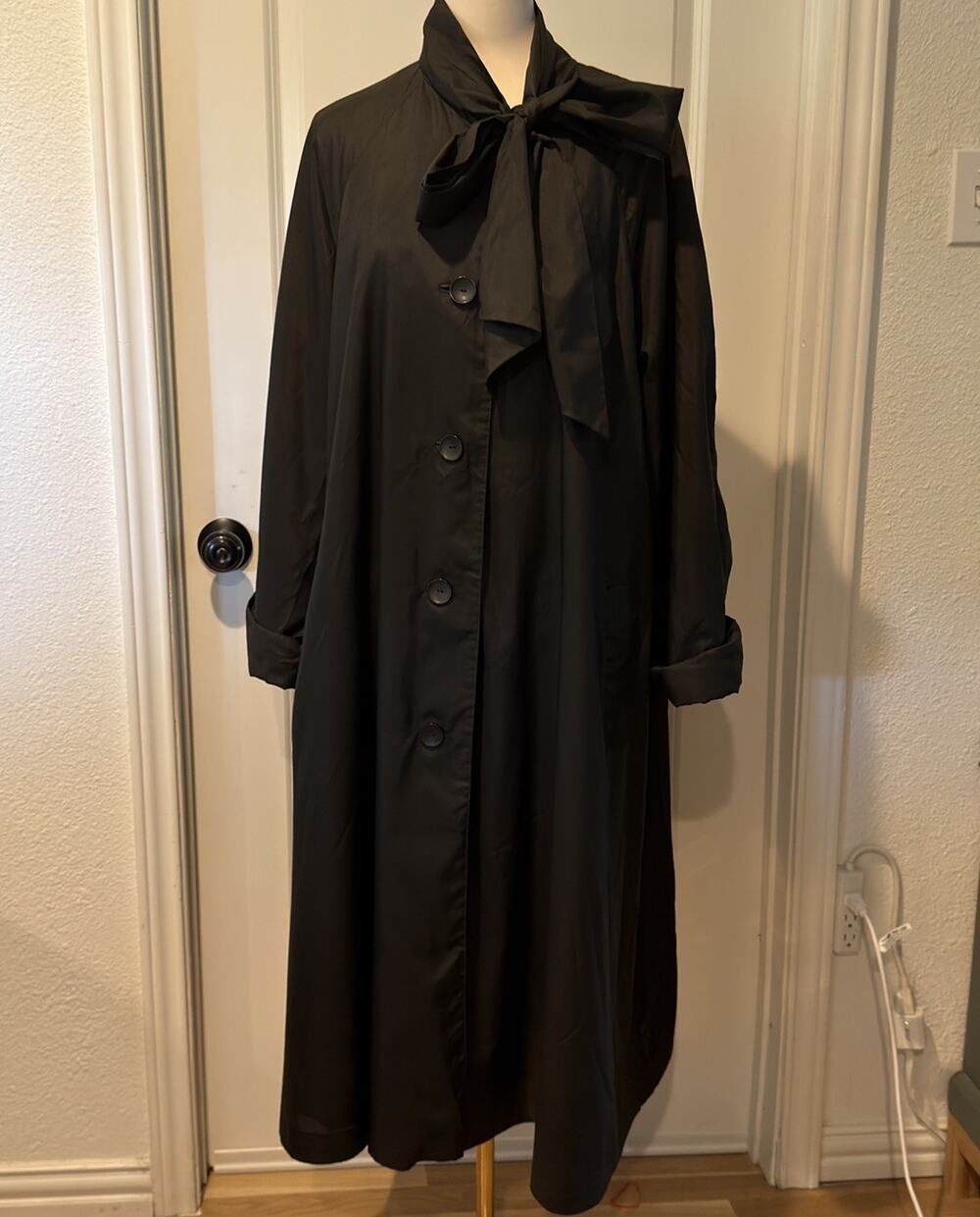 Vtg 60’s 70’s Bonnie Cashin for Russ Taylor Black Bow Tie Coat Jacket Free Size